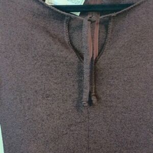 Eysen Brown Knit Sweater